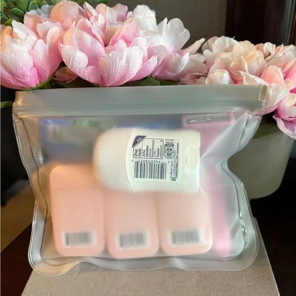 Monday Mini Shampoo + Conditioner + Body Wash Gift Set - Picture 7 of 7